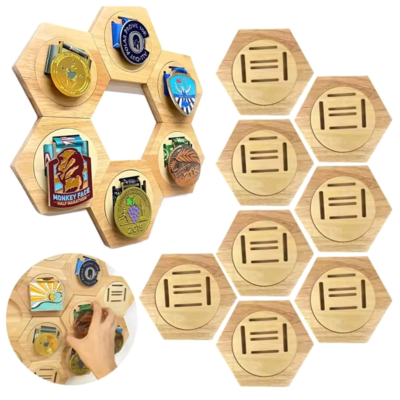 Aquatic Sports Hat - Expositor de Medallas de Madera, Diseño